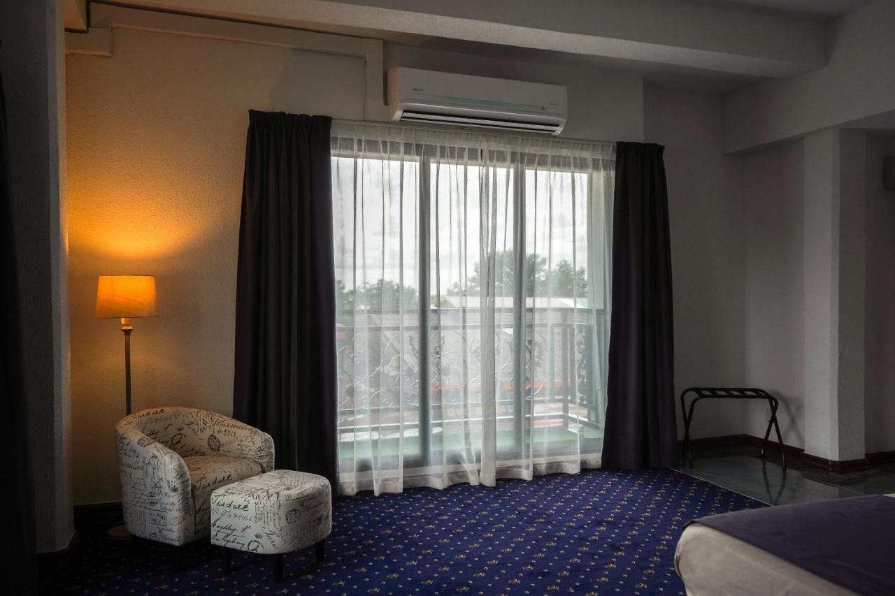 Royal Breeze Paramaribo Exterior photo